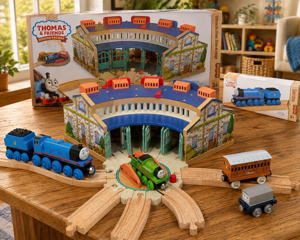 Thomas & Friends Wooden Railway Tidmouth Sheds HBJ81 Complete + Gordon Extras